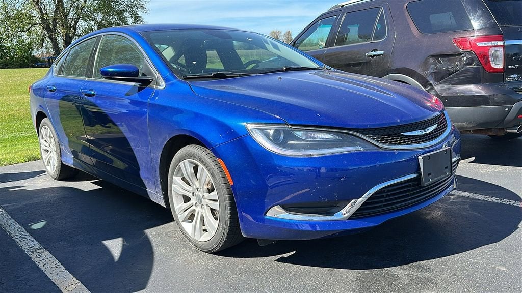 Used 2015 Chrysler 200 Limited with VIN 1C3CCCAB7FN527975 for sale in Clintonville, WI
