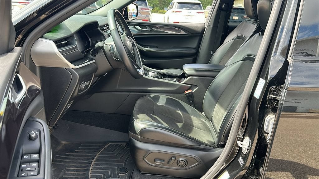 2022 Jeep Grand Cherokee L Altitude
