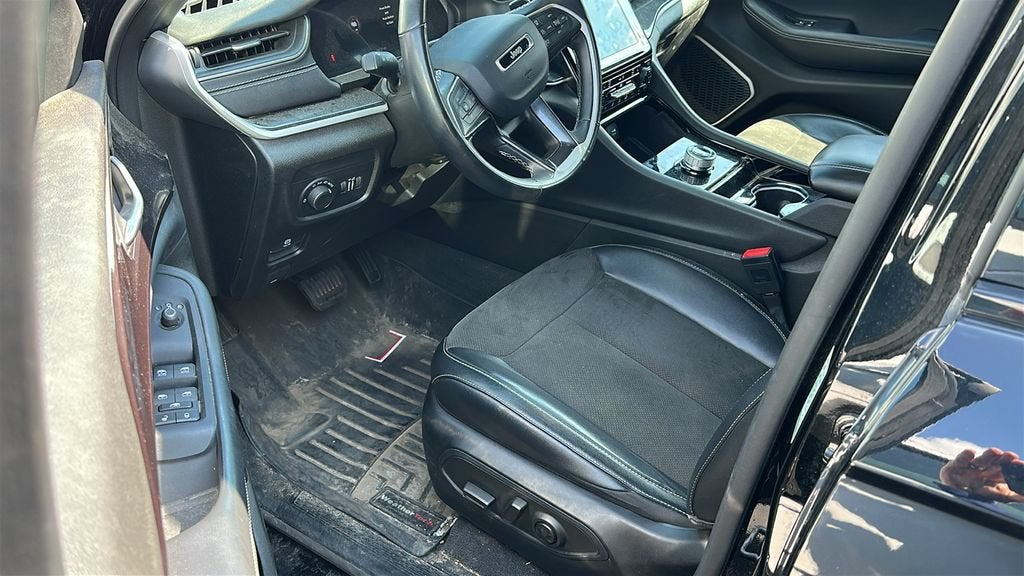 2022 Jeep Grand Cherokee L Altitude