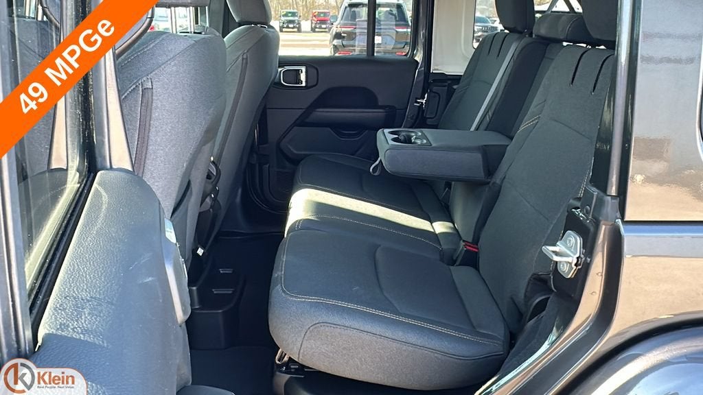 2025 Jeep Wrangler 4xe Sahara