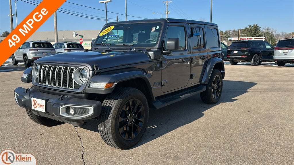 2025 Jeep Wrangler 4xe Sahara