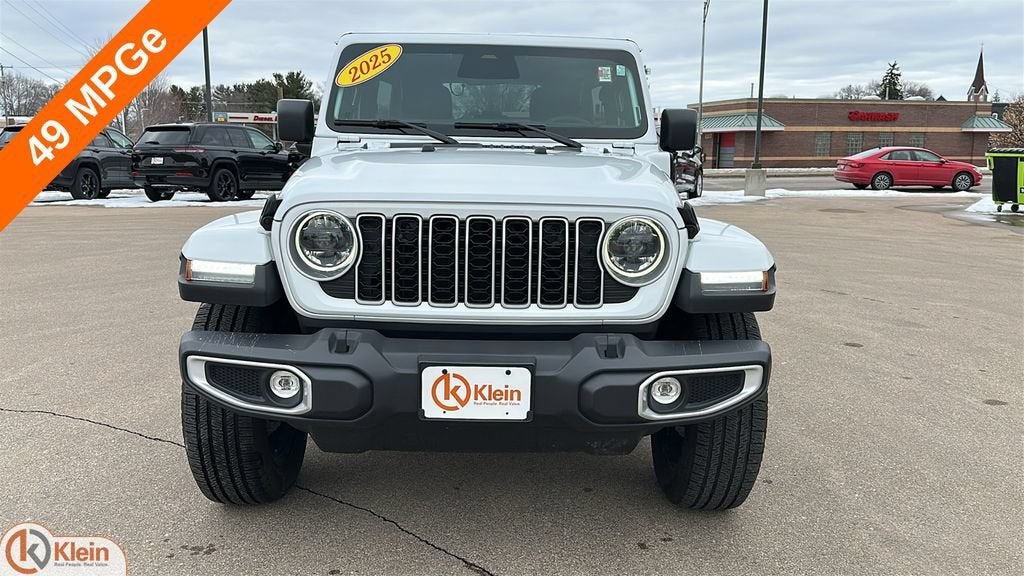2025 Jeep Wrangler 4xe Sahara