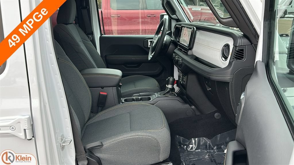 2025 Jeep Wrangler 4xe Sahara