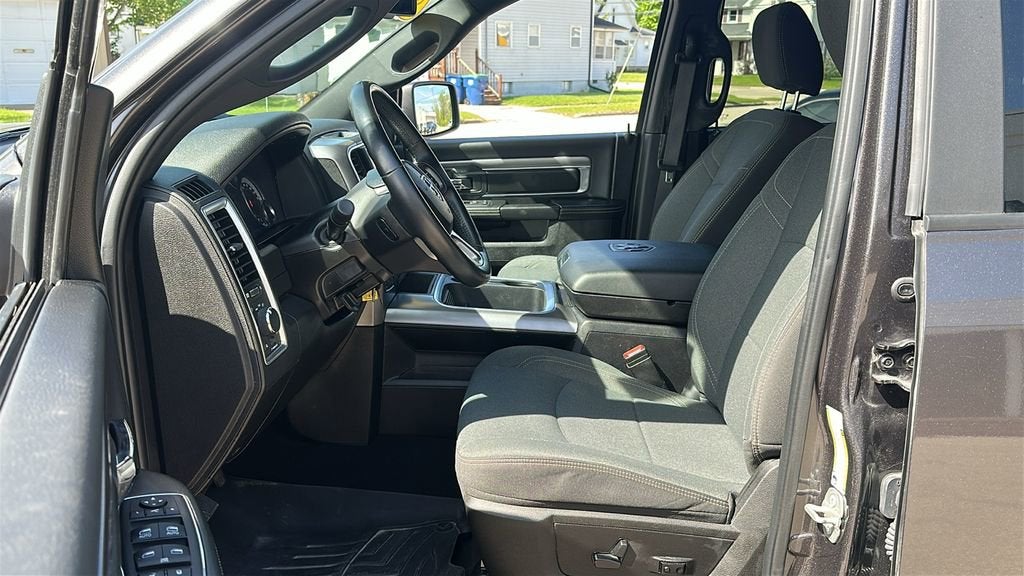 2023 RAM 1500 Classic SLT