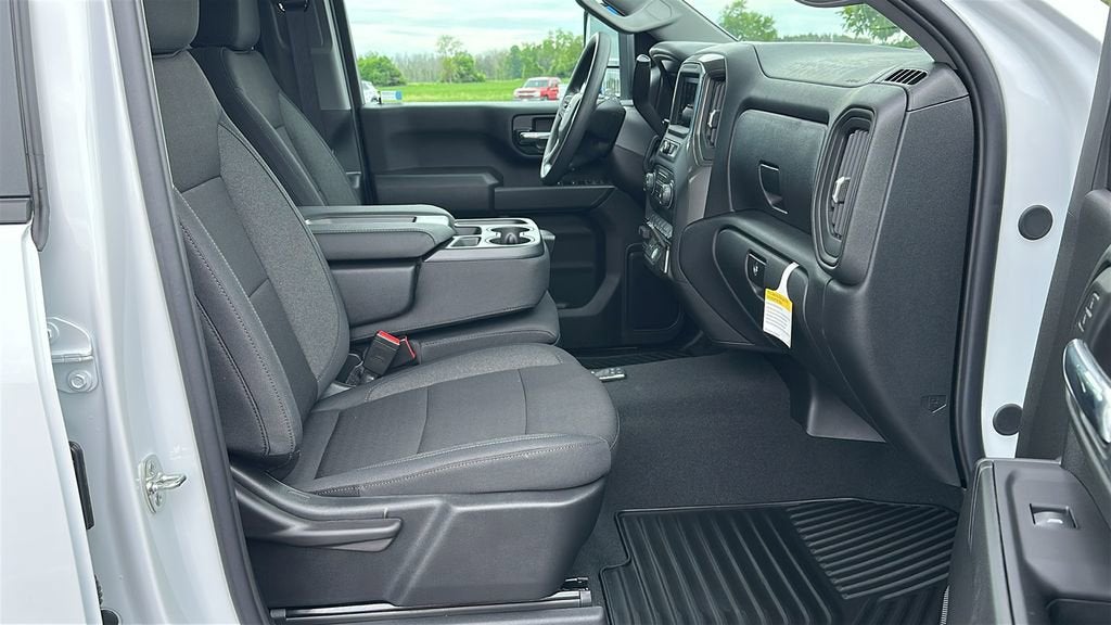 2026 Chevrolet Silverado 2500 HD Custom - Photo 31