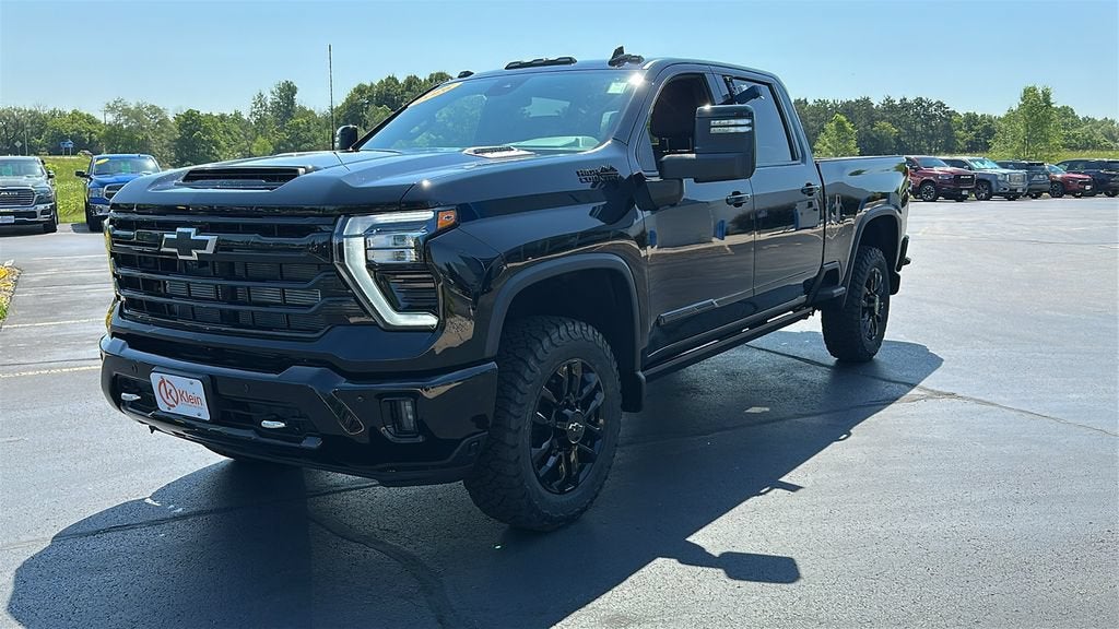 2026 Chevrolet Silverado 3500 HD High Country