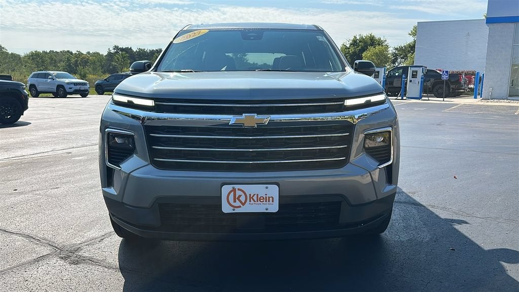 2027 Chevrolet Traverse LT