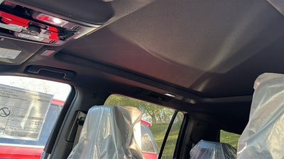 2027 Chevrolet Suburban LT