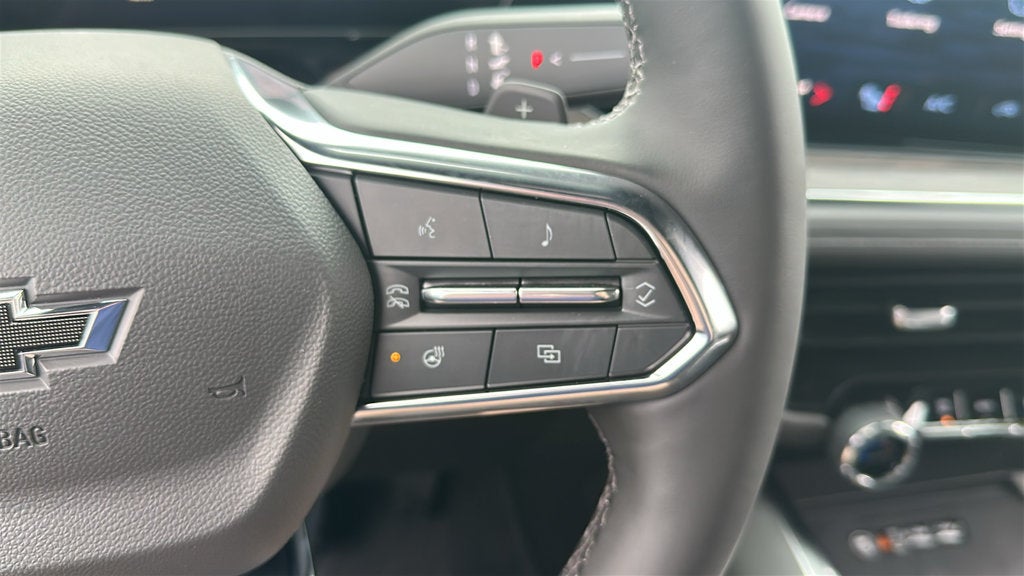 2027 Chevrolet Tahoe Z71 - Photo 18