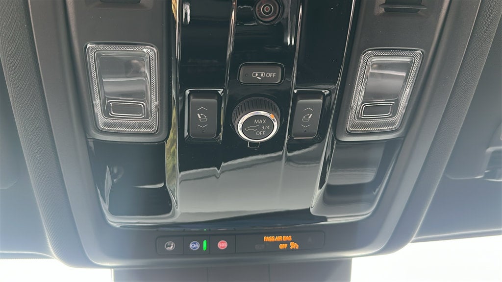 2027 Chevrolet Tahoe Z71 - Photo 24