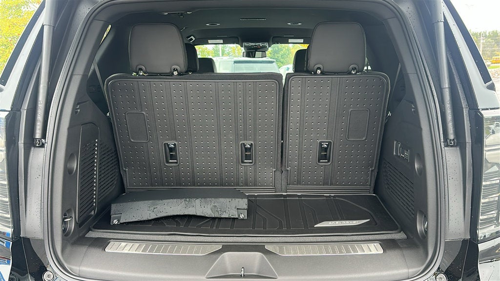 2027 Chevrolet Tahoe Z71 - Photo 27