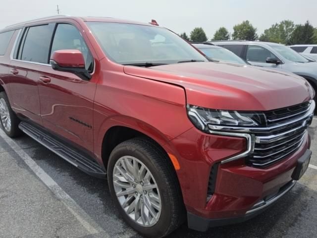 2024 Chevrolet Suburban LT