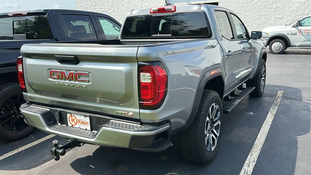 2024 GMC Canyon AT4