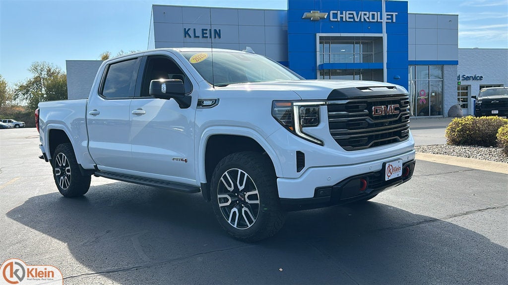 2025 GMC Sierra 1500 AT4