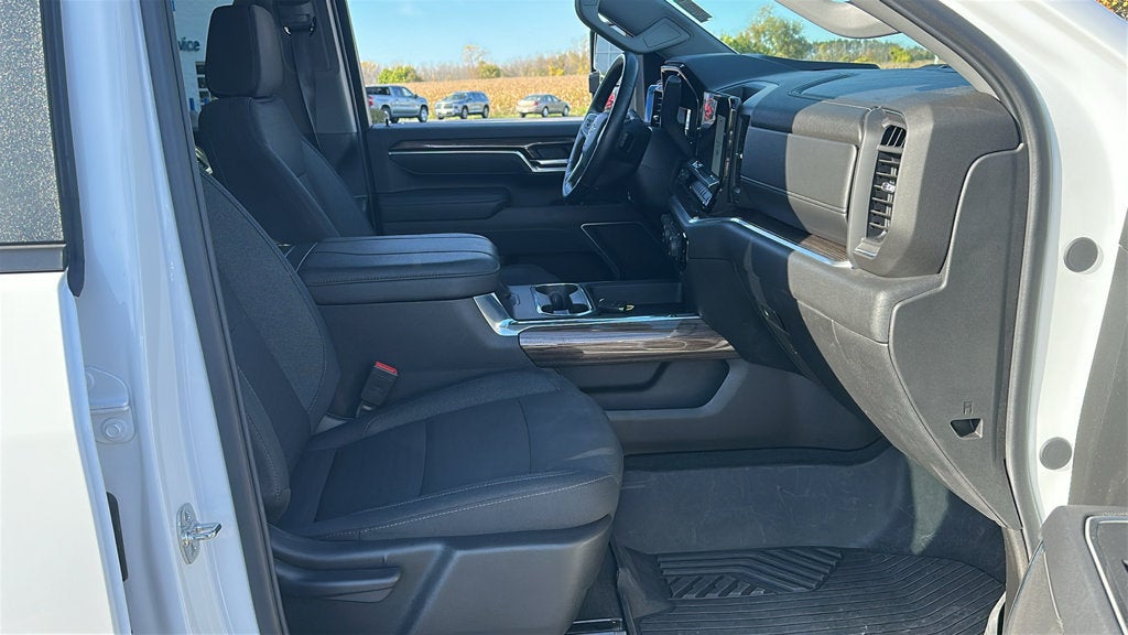 2025 Chevrolet Silverado 3500 HD LT