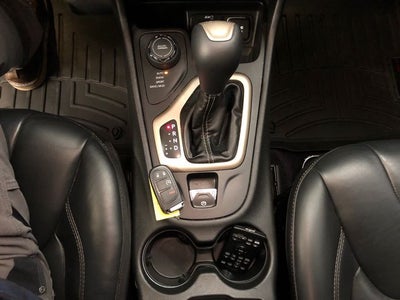 2016 Jeep Cherokee Limited TOW PACKAGE