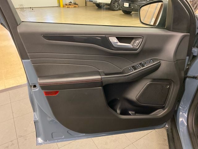 2024 Ford Escape ST-Line TECH 1 PACKAGE