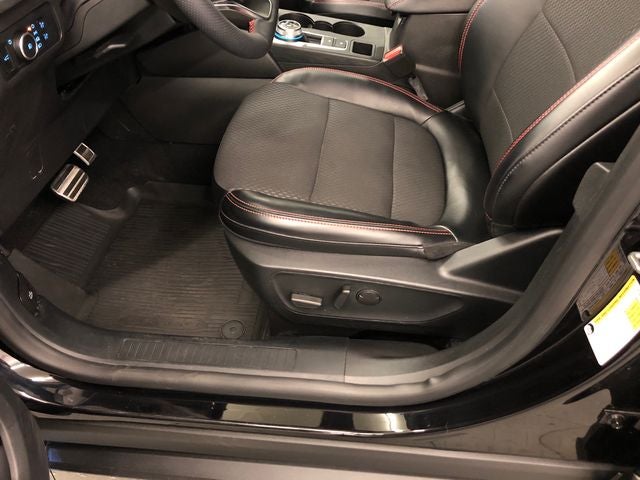 2024 Ford Escape ST-Line Select TECH 2 PACKAGE