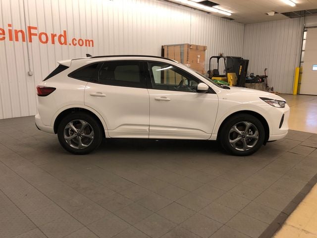 2023 Ford Escape Hybrid ST-Line Select