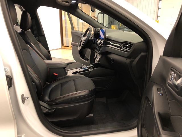 2023 Ford Escape Hybrid ST-Line Select