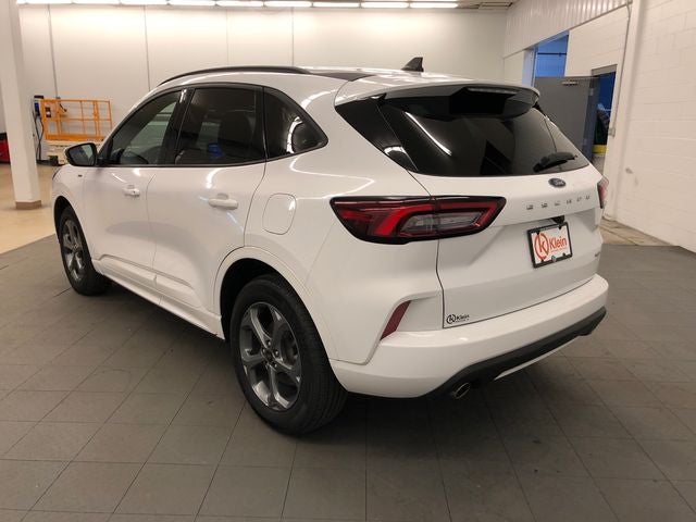 2023 Ford Escape Hybrid ST-Line Select