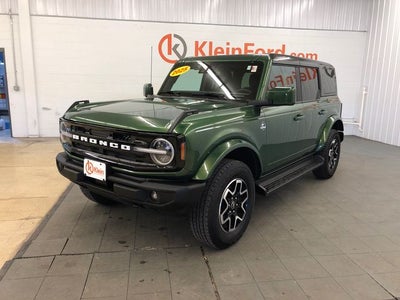 2025 Ford Bronco Outer Banks