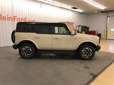 2025 Ford Bronco Outer Banks HARD TOP