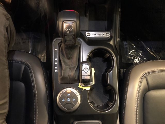 2025 Ford Bronco Outer Banks HARD TOP