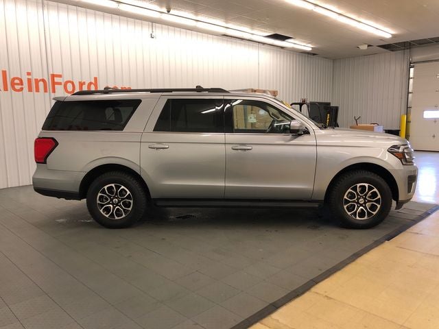2024 Ford Expedition Max XLT 202A