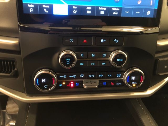 2024 Ford Expedition Max XLT 202A