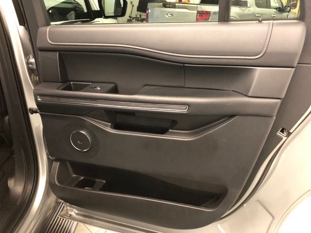 2024 Ford Expedition Max XLT 202A