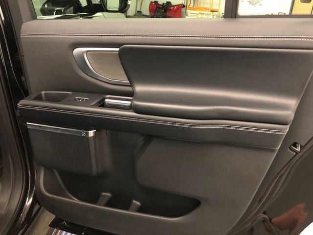 2025 Ford Expedition Max Platinum ROOF