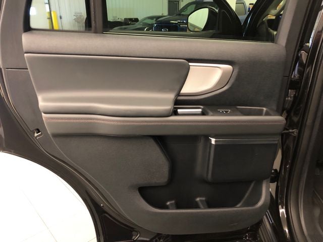 2025 Ford Expedition Active 202A/ROOF