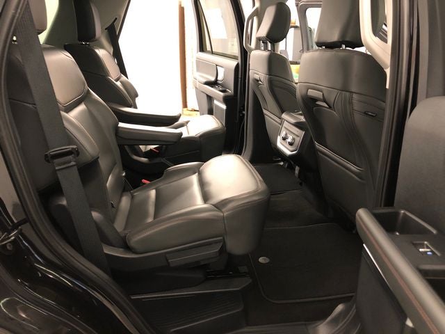 2025 Ford Expedition Active 202A/ROOF