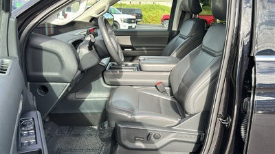 2025 Ford Expedition Active 202A/ROOF