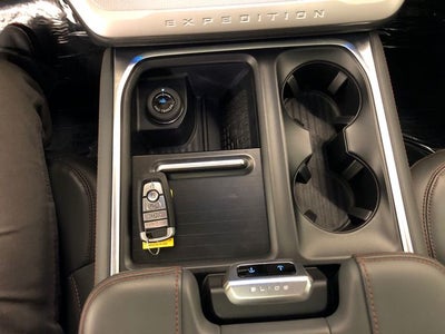 2025 Ford Expedition Active 202A/ROOF/BUCKETS