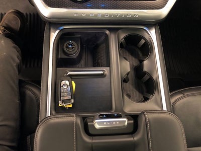 2025 Ford Expedition Platinum STEALTH