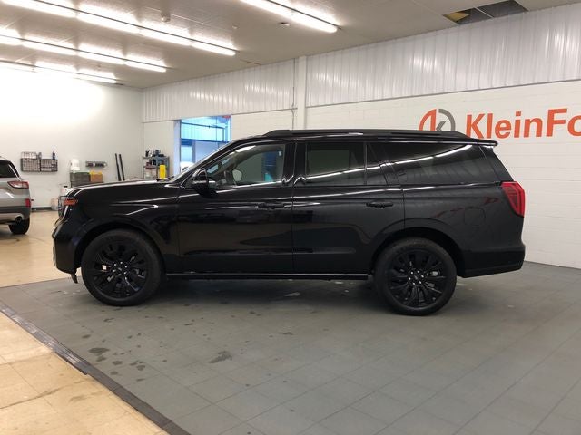 2025 Ford Expedition Platinum STEALTH