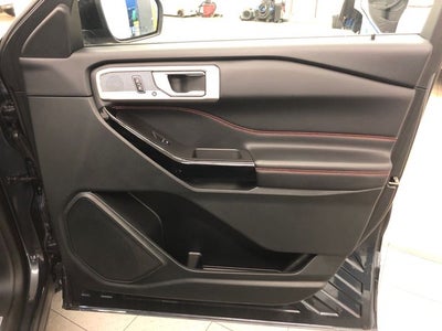 2023 Ford Explorer ST-Line 2 WHEEL DRIVE/ROOF