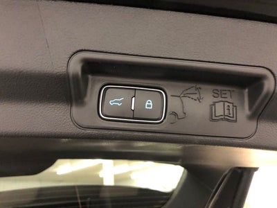 2024 Ford Explorer Base