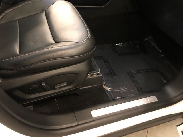 2021 Ford Explorer Limited ROOF