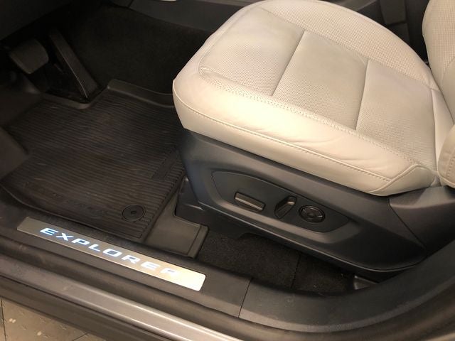 2025 Ford Explorer Platinum LUX LEATHER PACKAGE