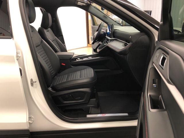 2025 Ford Explorer ST-Line STREET PACK/ROOF/PREMIUM