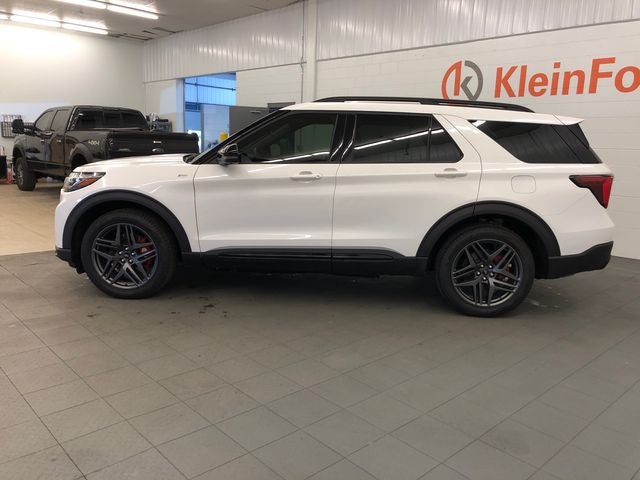 2025 Ford Explorer ST-Line STREET PACK/ROOF/PREMIUM