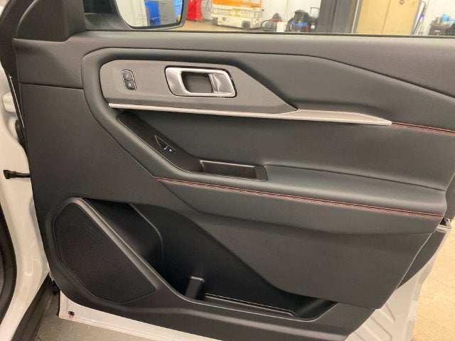 2025 Ford Explorer ST-Line PREMIUM PACKAGE/STREET PACK