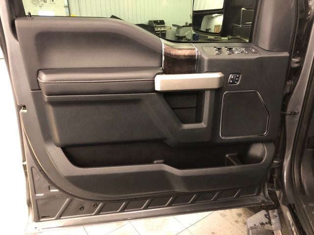 2022 Ford F-250SD Lariat BLACK APPEARANCE/ULTIMATE PACKAGE