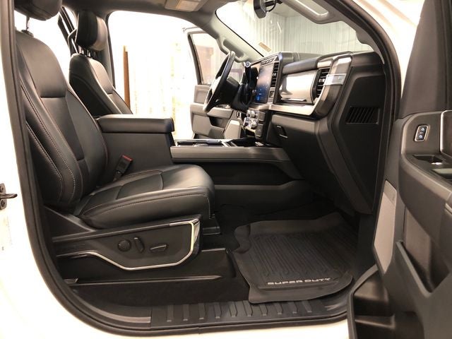 2024 Ford F-350SD Lariat HI OUTPUT DIESEL/TREMOR/ULTIMATE PACKAGE