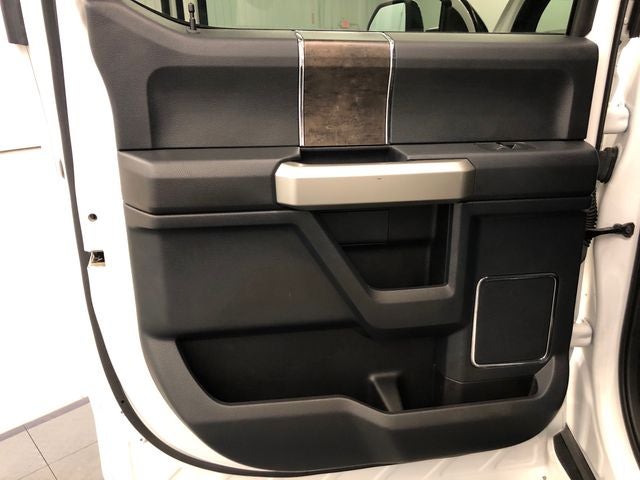 2022 Ford F-350SD Lariat ULTIMATE/TREMOR/BLACK APPEARANCE