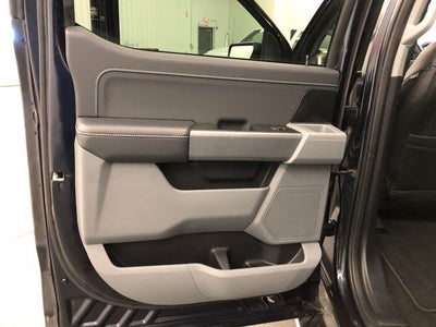 2022 Ford F-150 XLT 302A/BENCH SEAT