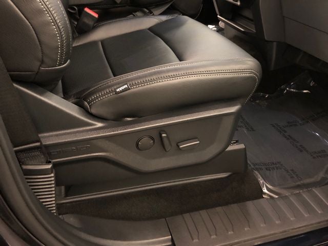 2022 Ford F-150 XLT 302A/BENCH SEAT